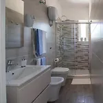 L'abbraccio Casola di Napoli