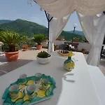 L'abbraccio Nocleg ze śniadaniem Casola di Napoli