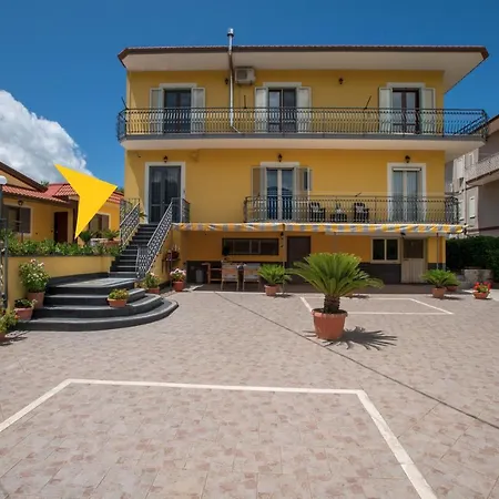 L'abbraccio Bed & Breakfast