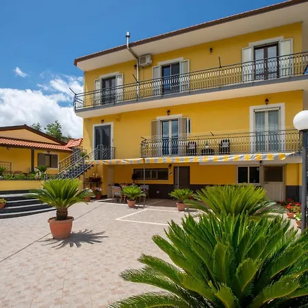 Bed & Breakfast L'abbraccio Casola di Napoli
