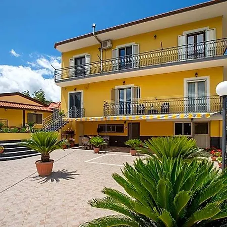Bed & Breakfast L'abbraccio Casola di Napoli